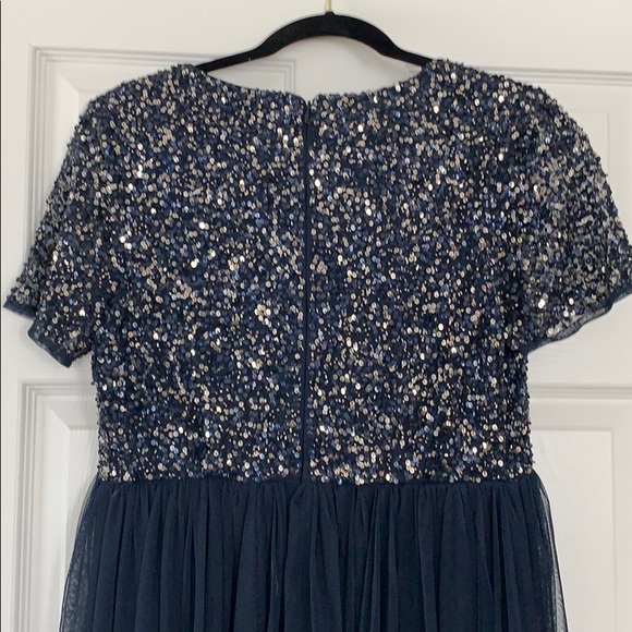 Maternity formal gown - Picture 5 of 9